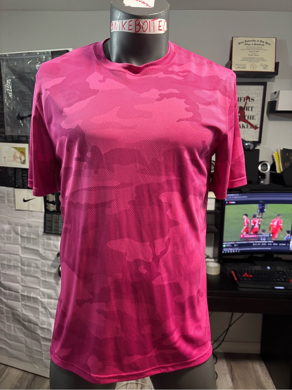Champion Handes Mens Large Performance Running T-Shirt Pink Camo Athletic Mesh